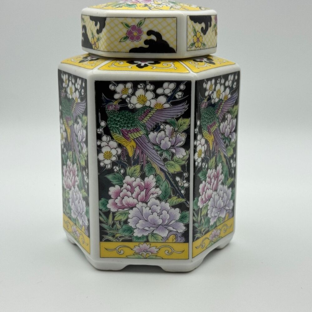 Japan Tea Caddy Ginger Jar Lid Hexagonal Black Famille Chinoiserie AAImport 5.5"